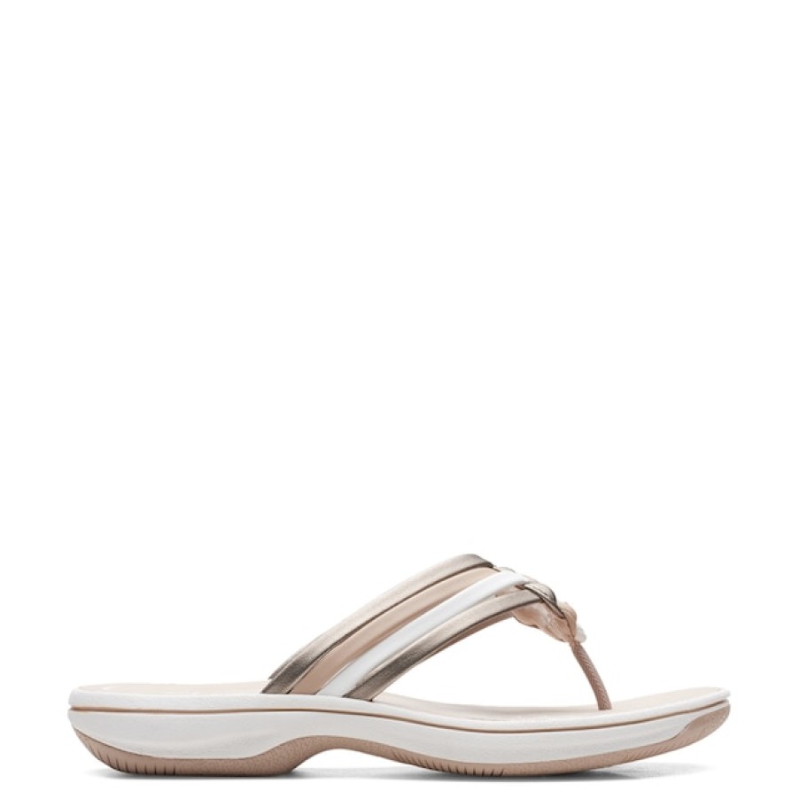 Women Clarks Sandals & Slides | Clarks Women'S Breeze Coral Sandal